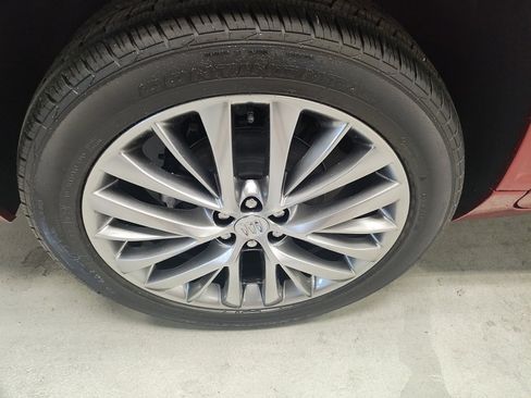 New 2026 Buick Enclave Avenir w/ Super Cruise Package image 3