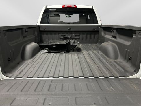 Used 2018 GMC Sierra 1500 Elevation 4x4 image 43