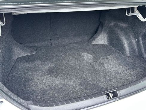 Used 2017 Toyota Corolla LE image 26