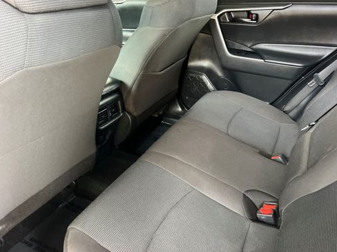 Certified 2023 Toyota RAV4 LE FWD image 4