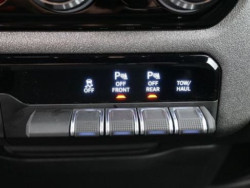 Used 2025 RAM 1500 Tradesman AWD/4WD image 24