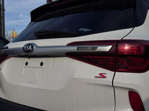 Used 2021 Kia Seltos S image 7