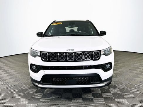 Certified 2024 Jeep Compass Limited image 4