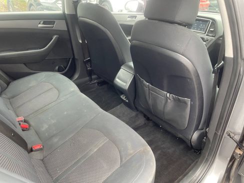 Used 2019 Hyundai Sonata SE FWD image 21