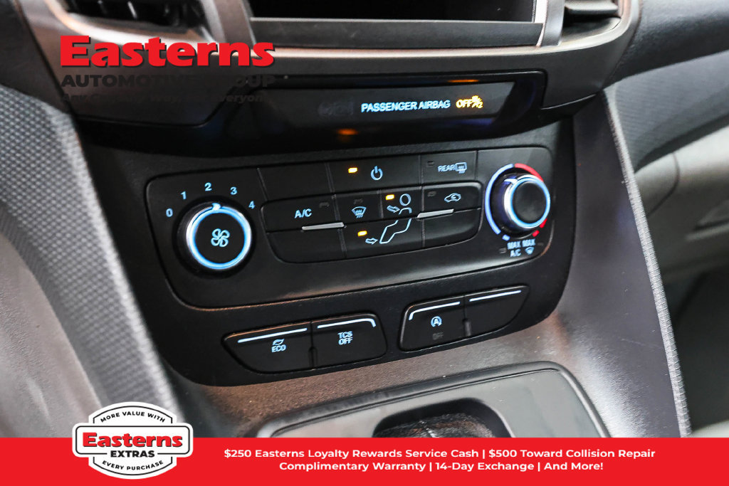 Used 2022 Ford Transit Connect XL FWD image 19