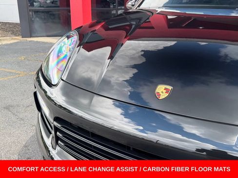 Used 2021 Porsche Cayenne AWD/4WD image 3