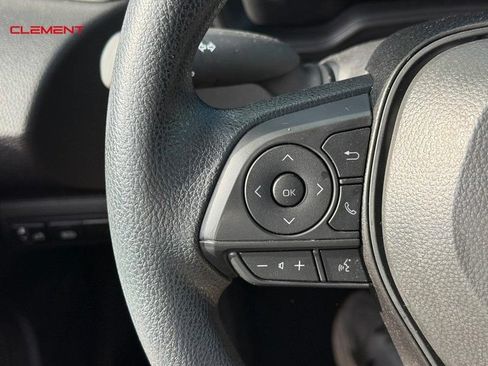 Used 2026 Toyota Corolla LE FWD image 19