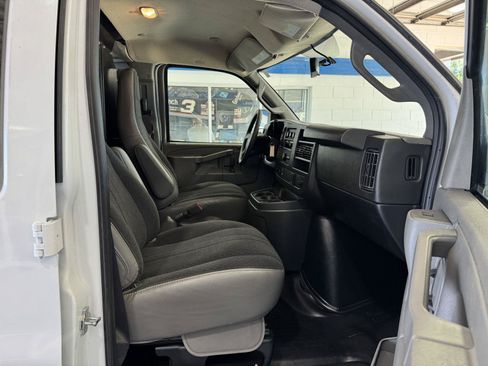 Used 2024 Chevrolet Express 2500 w/ Driver Convenience Package RWD image 13
