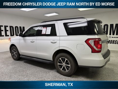 Used 2019 Ford Expedition XLT w/ Equipment Group 201A RWD image 4