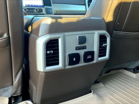 Used 2022 Ford F250 King Ranch w/ King Ranch Ultimate Package AWD/4WD image 35