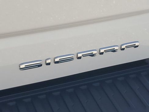 Used 2024 GMC Sierra 1500 Denali image 41