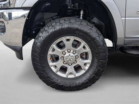 Used 2020 RAM 2500 Laramie image 24