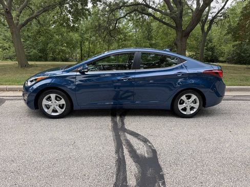 Used 2016 Hyundai Elantra Value Edition FWD image 2