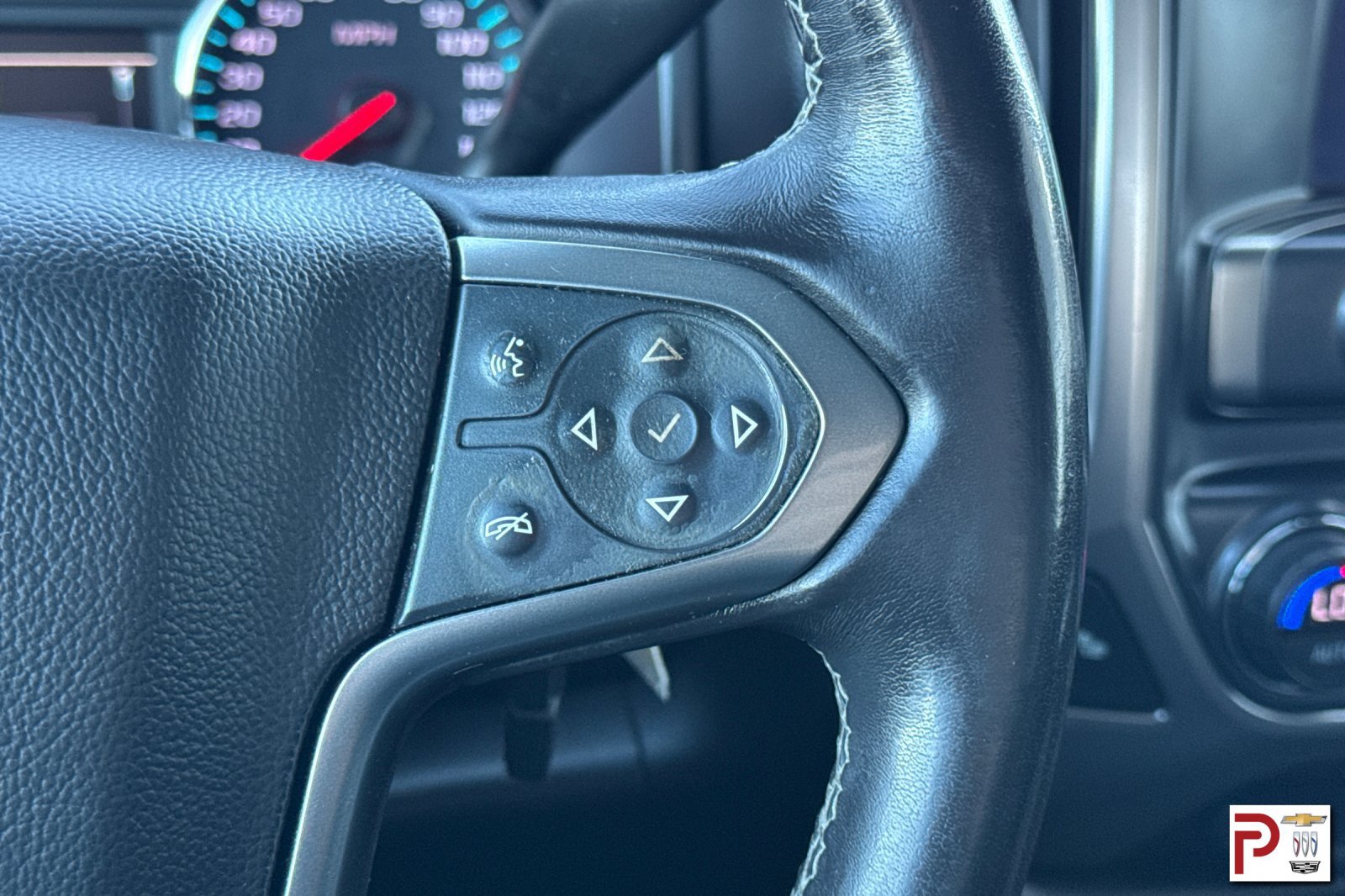 Used 2018 Chevrolet Silverado 1500 LT w/ All Star Edition RWD image 27