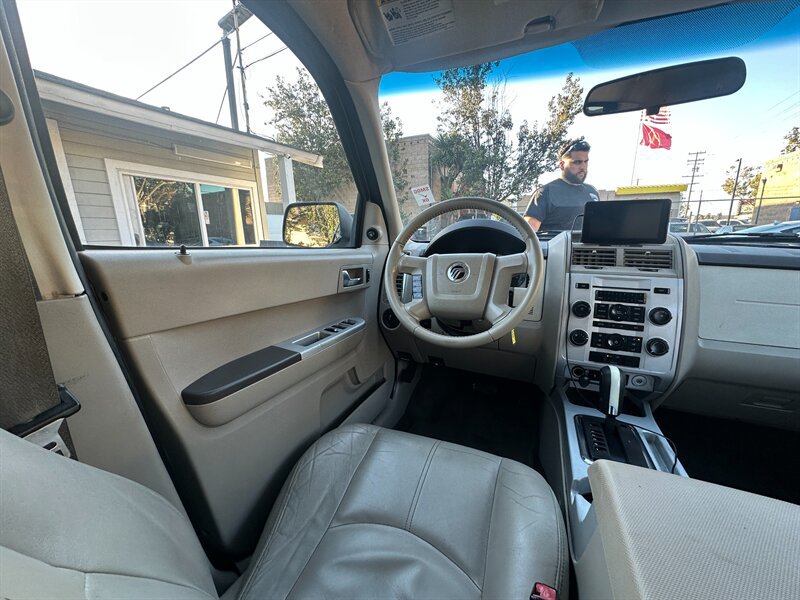 Used 2008 Mercury Mariner 4WD V6 image 15