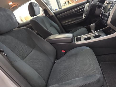 Used 2015 Nissan Altima 2.5 S w/ Power Driver Seat Package image 40