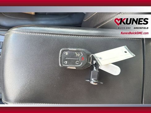 Used 2020 GMC Acadia SLT w/ Premium Package image 50