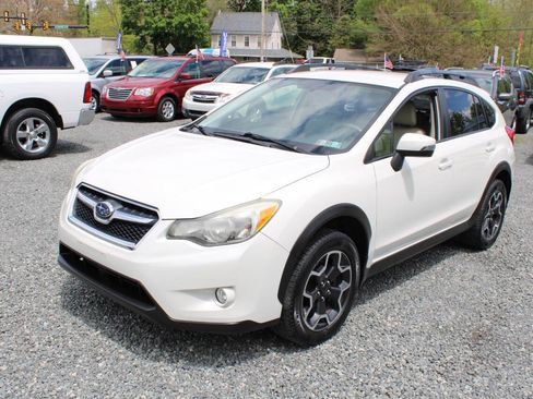 Used 2015 Subaru Crosstrek 2.0i Limited w/ Popular Package #2 AWD/4WD image 2