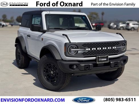New 2026 Ford Bronco Badlands w/ Sasquatch Package image 1