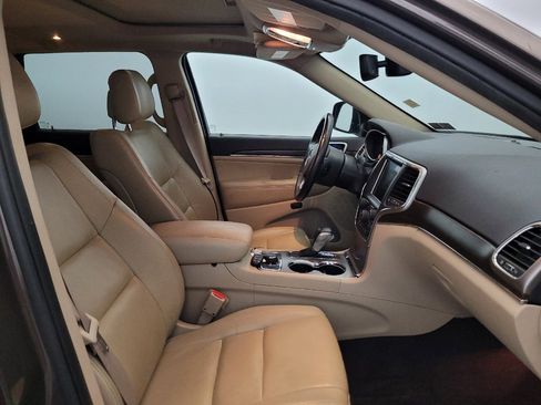 Used 2018 Jeep Grand Cherokee Limited AWD/4WD image 21