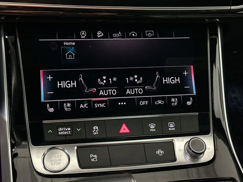 Used 2019 Audi Q8 Premium Plus image 27