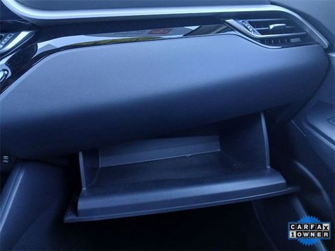 Used 2021 Toyota C-HR LE image 29