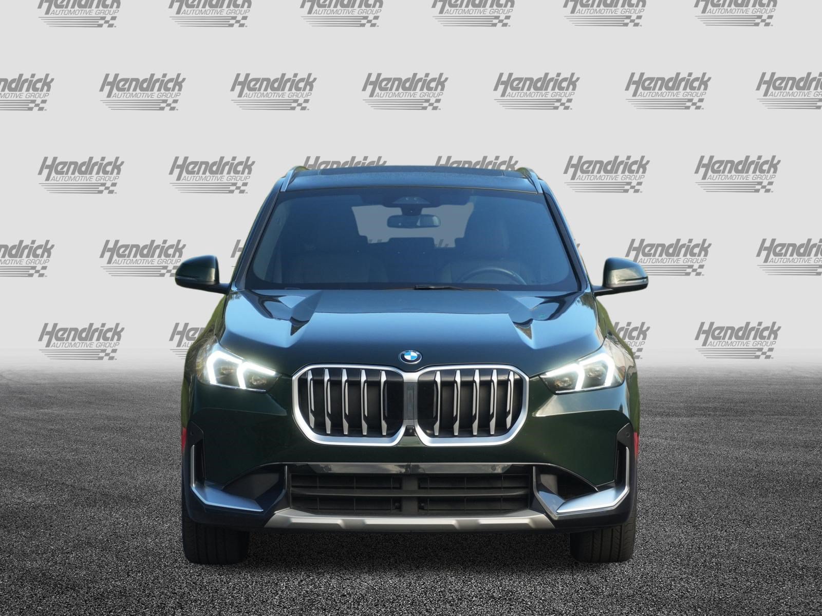 Certified 2025 BMW X1 xDrive28i AWD/4WD image 3