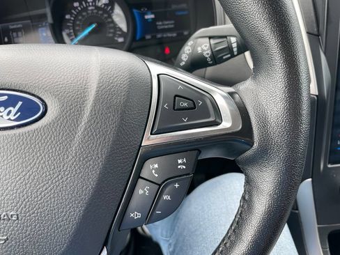 Used 2024 Ford Edge SEL AWD/4WD image 19