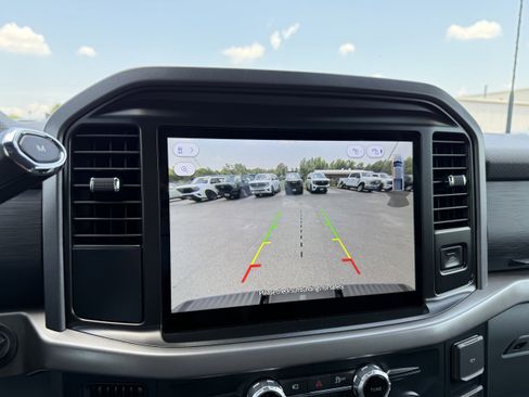 Used 2025 Ford F150 XLT w/ Equipment Group 301A Standard AWD/4WD image 19
