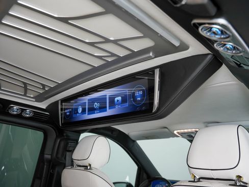 Used 2021 Mercedes-Benz Metris Passenger image 37