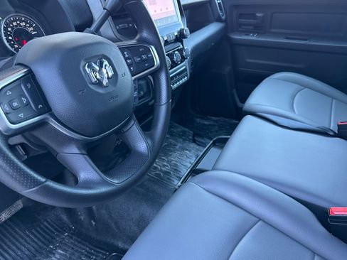 New 2026 RAM 5500 Tradesman w/ Chrome Appearance Group image 9