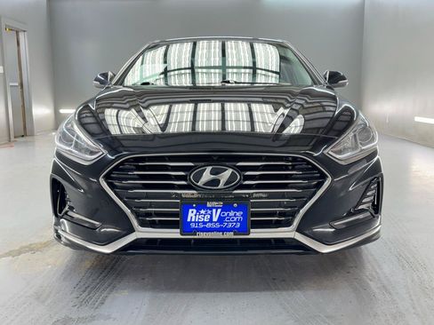 Used 2019 Hyundai Sonata SE FWD image 2