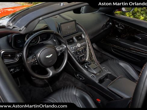 Used 2020 Aston Martin DB11 Volante RWD image 54