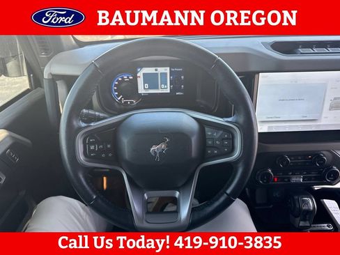 Used 2022 Ford Bronco Wildtrak AWD/4WD image 17