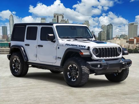 Used 2024 Jeep Wrangler Unlimited Rubicon 4xe AWD/4WD image 3