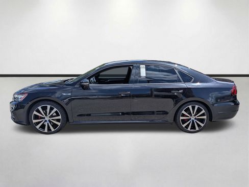 Used 2018 Volkswagen Passat 3.6 FWD image 7