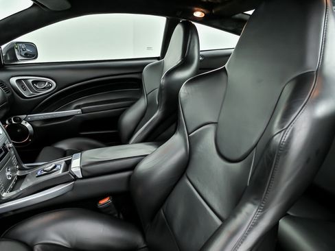 Used 2006 Aston Martin Vanquish S RWD image 26