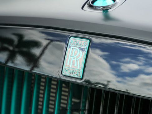 Used 2017 Rolls-Royce Wraith image 54