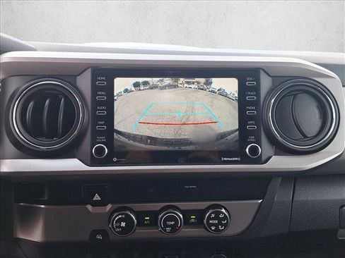 Used 2020 Toyota Tacoma SR5 image 13