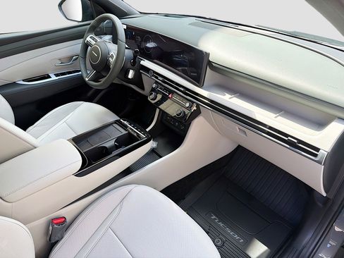 New 2026 Hyundai Tucson Limited image 15