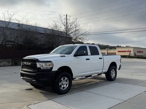 Used 2019 RAM 2500 Tradesman image 1