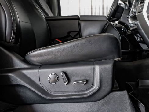 Used 2019 Ford F250 Lariat w/ Lariat Ultimate Package image 32