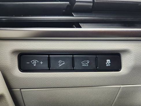 Used 2025 Kia Telluride S FWD image 20