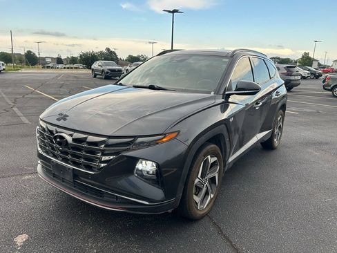 Used 2022 Hyundai Tucson Limited w/ Cargo Package AWD/4WD image 5