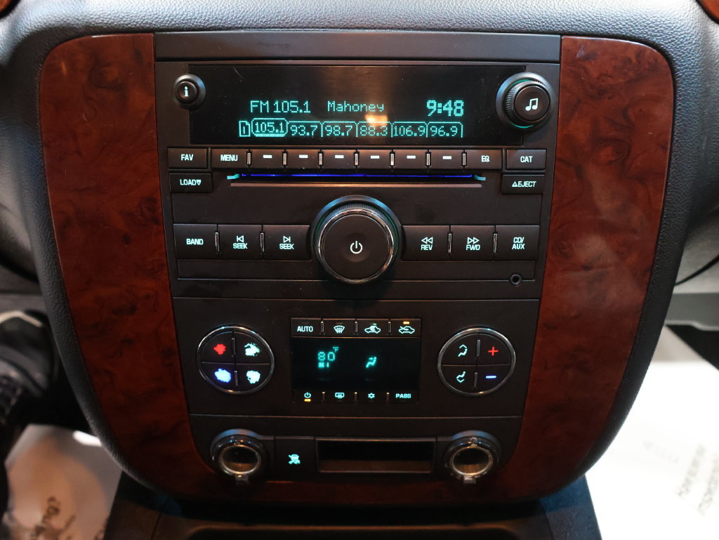 Used 2010 Chevrolet Silverado 1500 LTZ w/ LTZ Plus Package AWD/4WD image 27