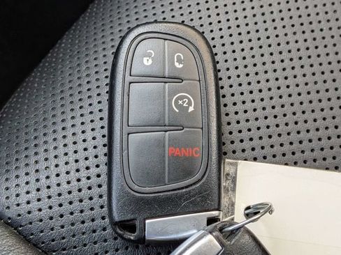 Used 2024 Dodge Durango GT AWD/4WD image 35