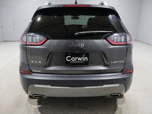 Used 2019 Jeep Cherokee Limited image 3