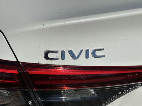Certified 2024 Honda Civic Sport image 23