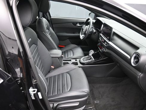 Certified 2023 Kia Forte GT-Line w/ GT-Line Premium Package FWD image 24