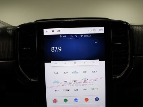 New 2025 Ford Ranger XLT w/ Equipment Group 301A High image 39